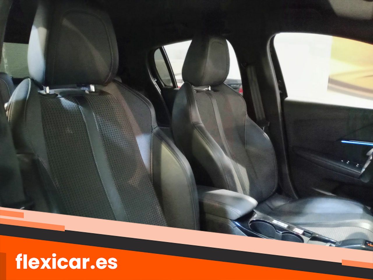 Foto Peugeot 208 14