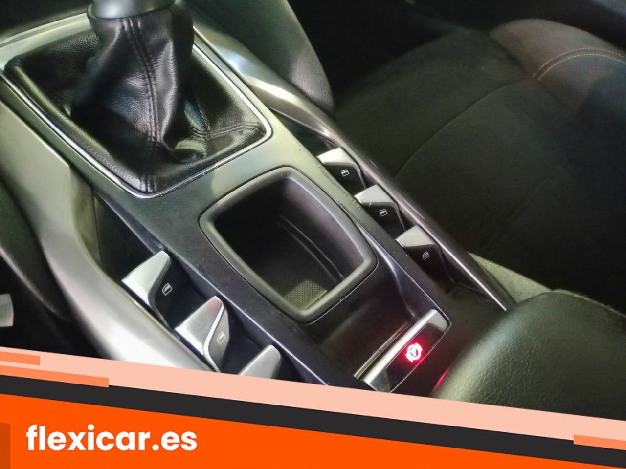 Foto DS Automobiles DS 5 10