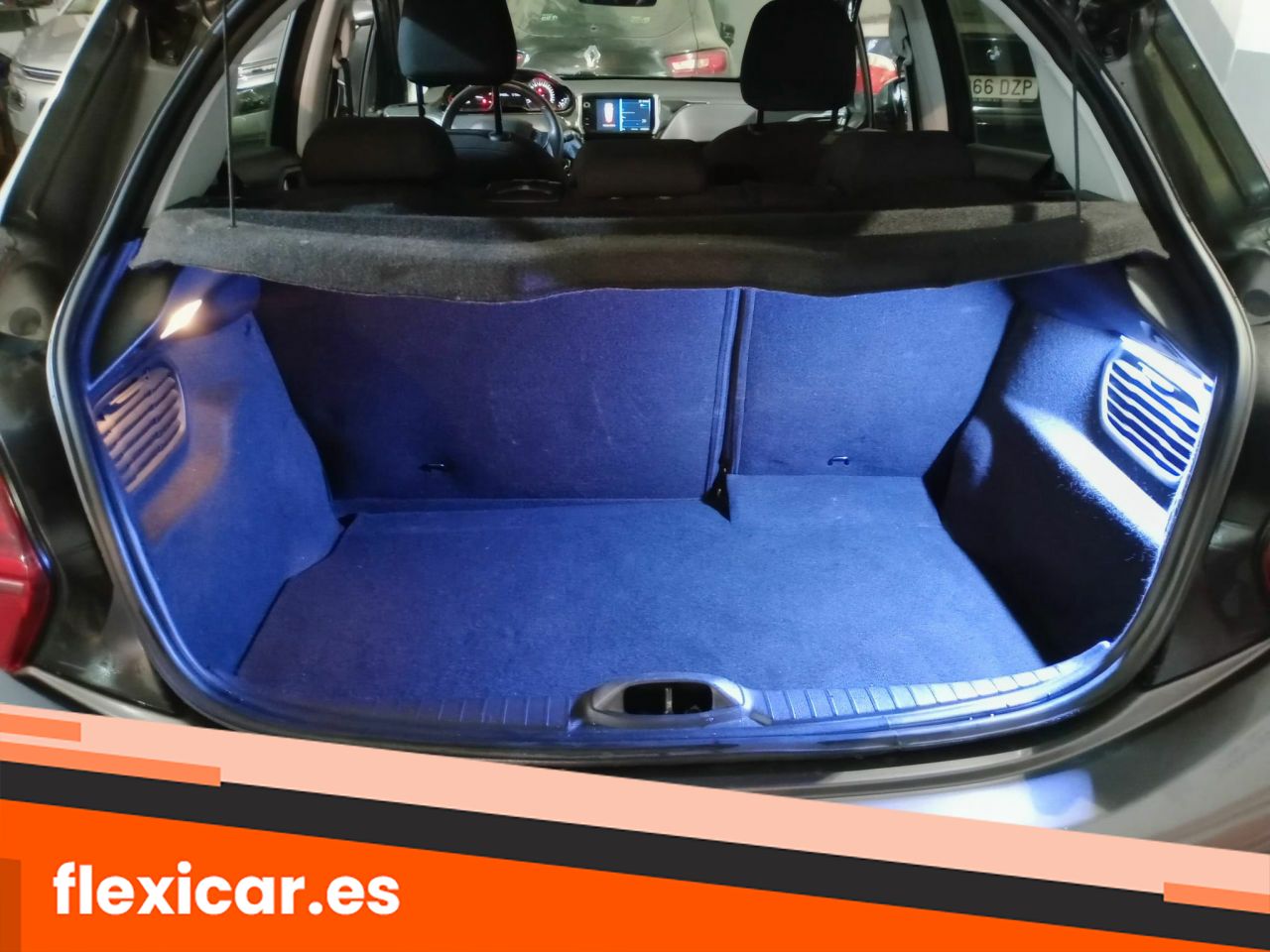 Foto Peugeot 208 9