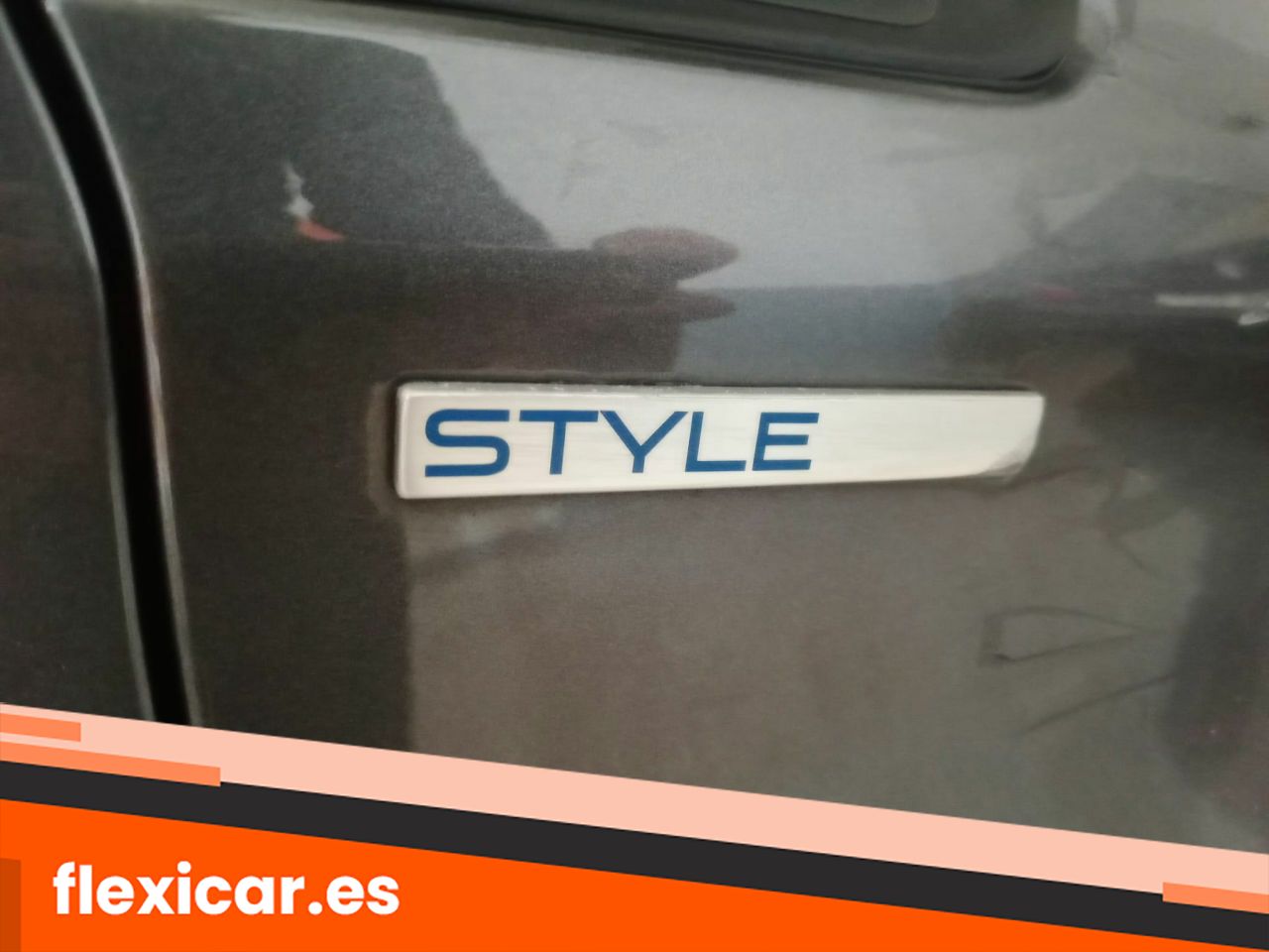 Foto Peugeot 208 13