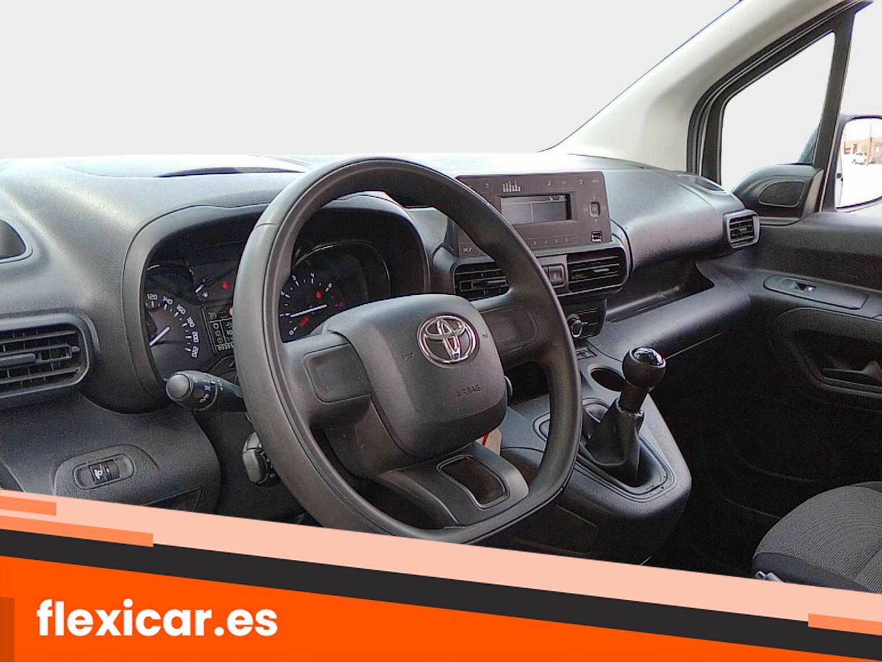 Foto Toyota Proace 13