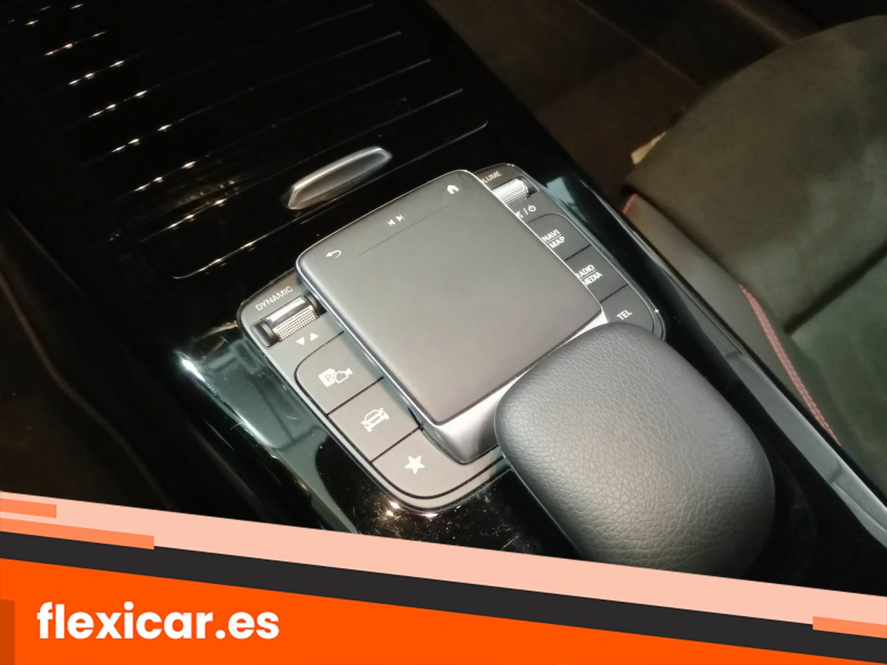 Foto Mercedes-Benz Clase CLA 21