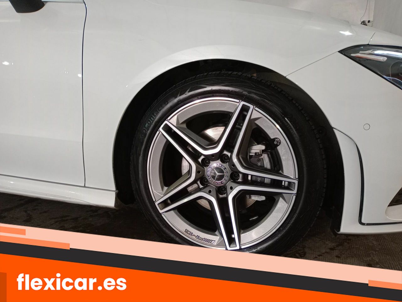 Foto Mercedes-Benz Clase CLA 24