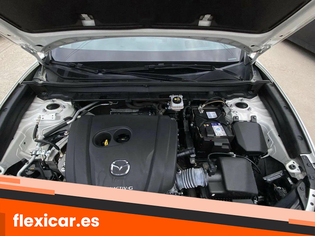Foto Mazda CX-30 13
