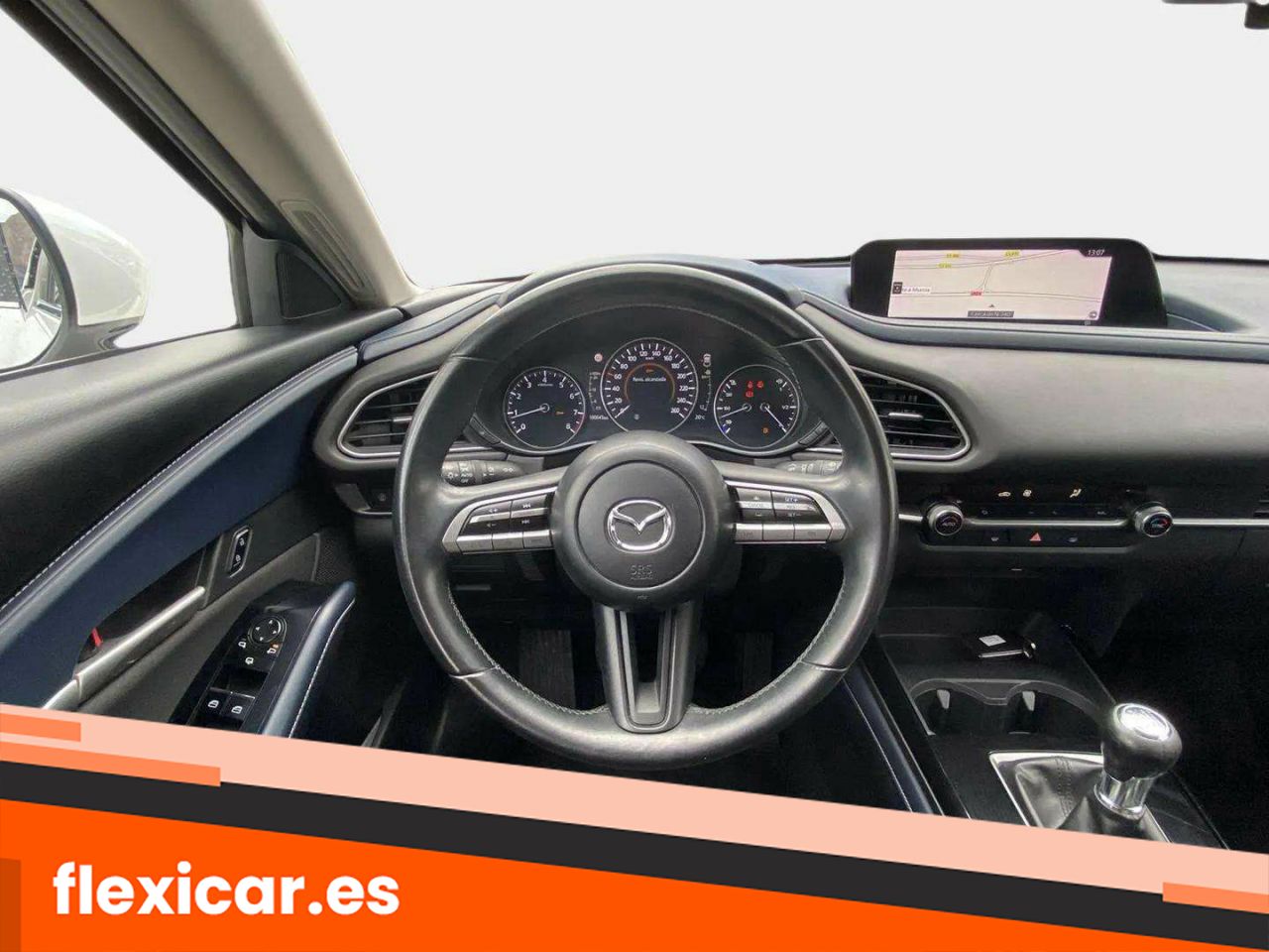 Foto Mazda CX-30 15