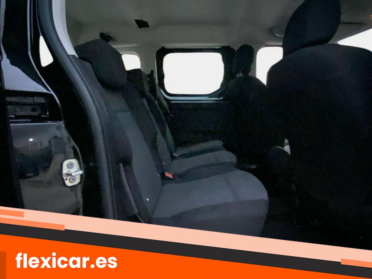 Foto Peugeot Rifter 13