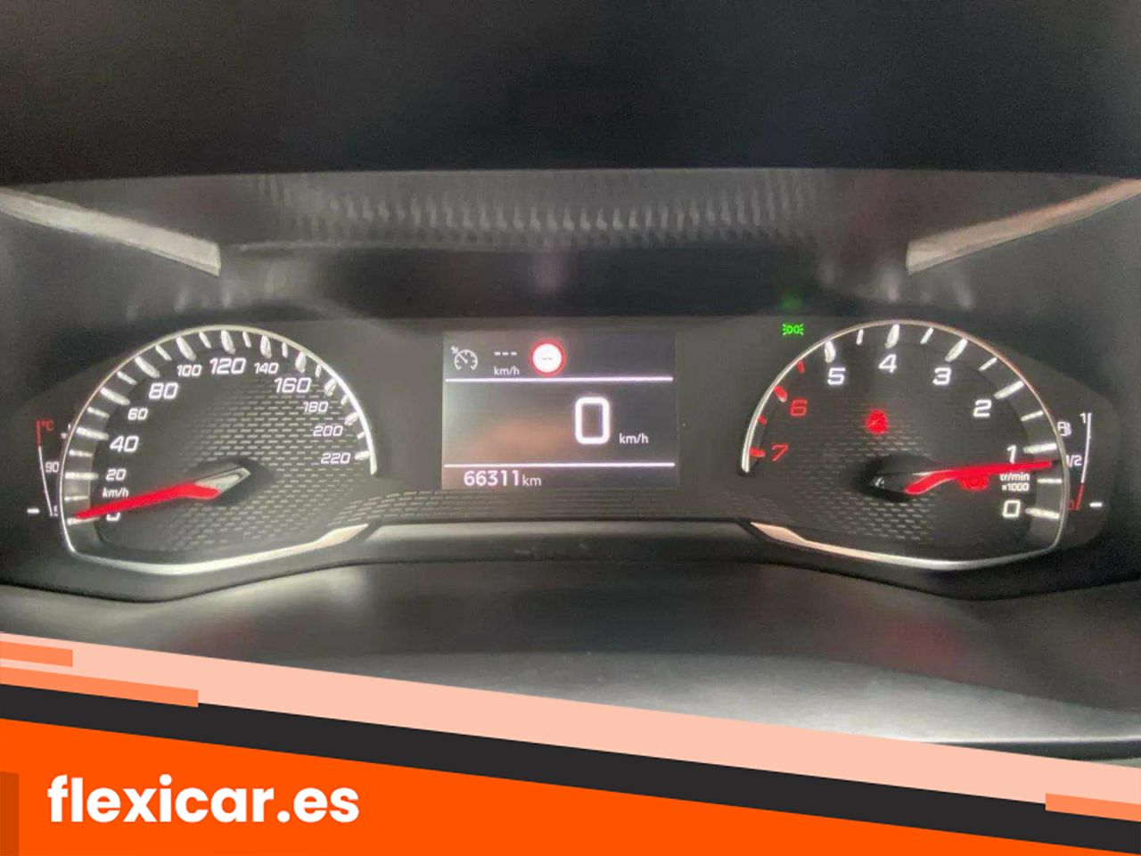 Foto Peugeot 208 10