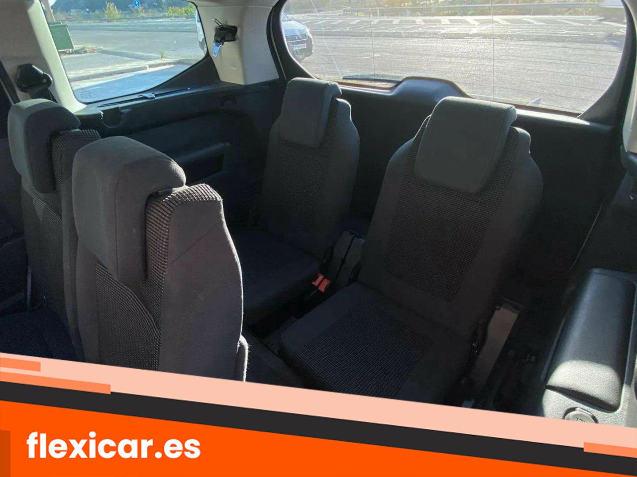 Foto Peugeot 5008 16