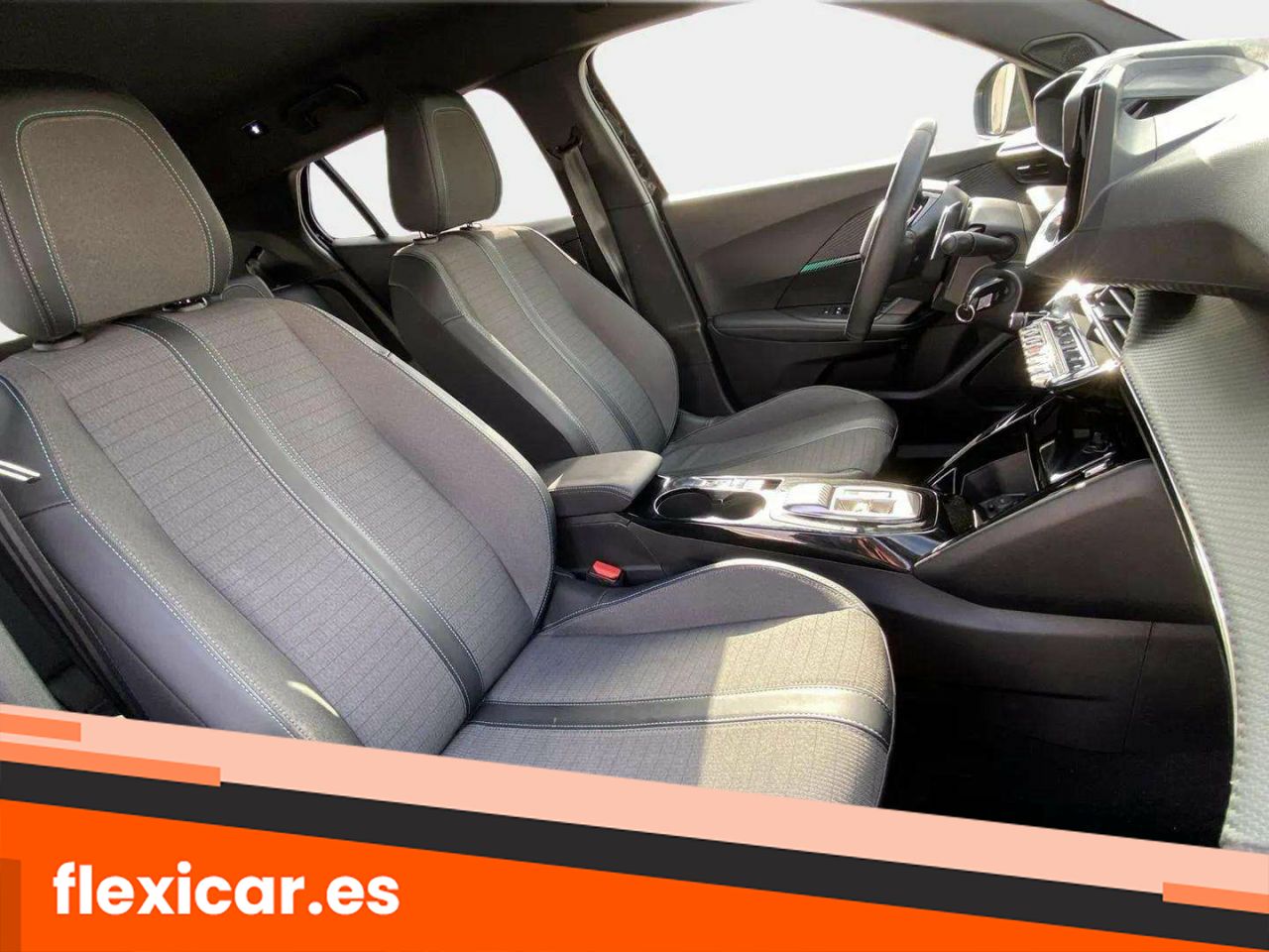 Foto Peugeot 2008 13