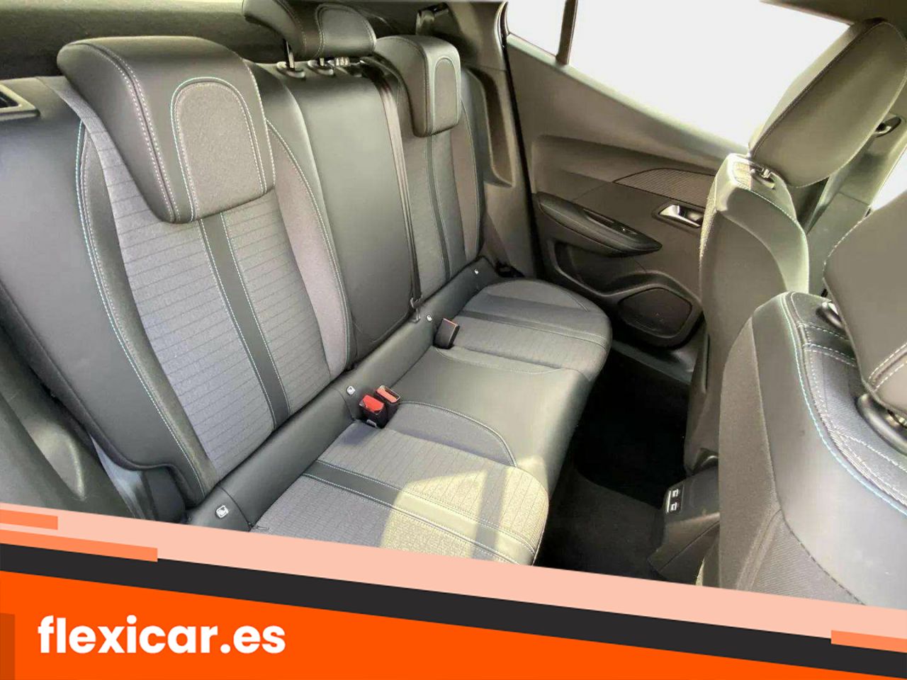 Foto Peugeot 2008 14