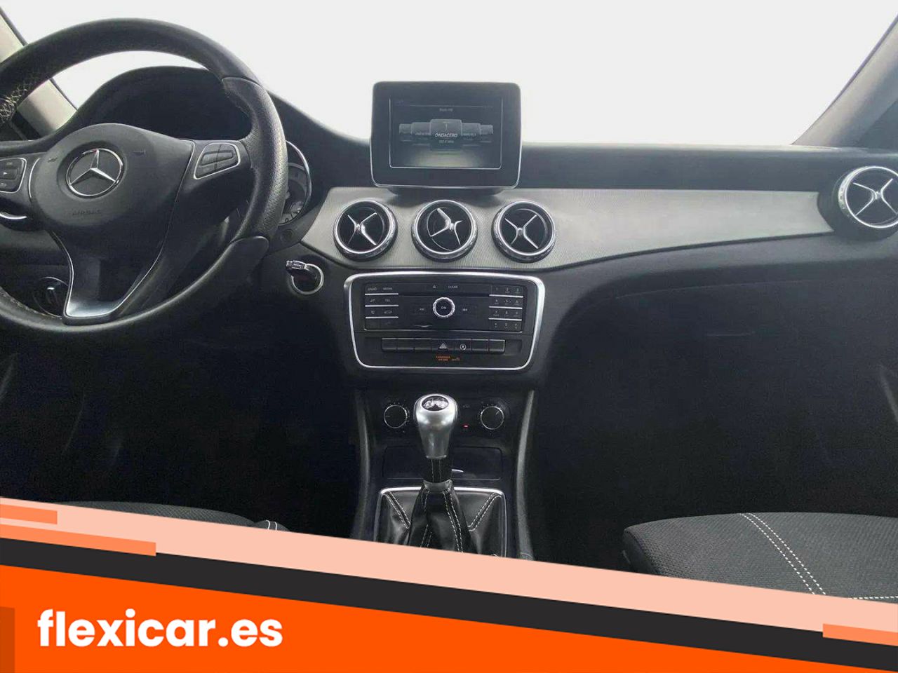 Foto Mercedes-Benz Clase GLA 9