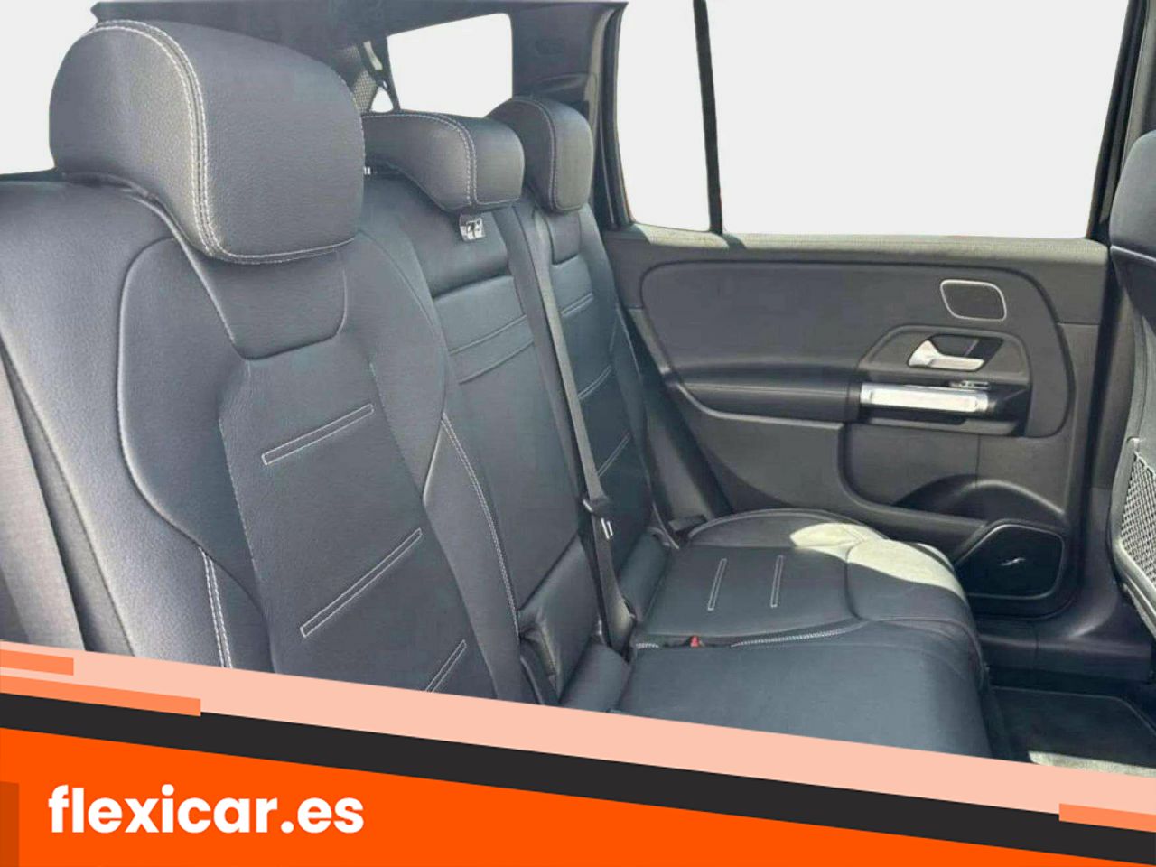 Foto Mercedes-Benz Clase GLB 18