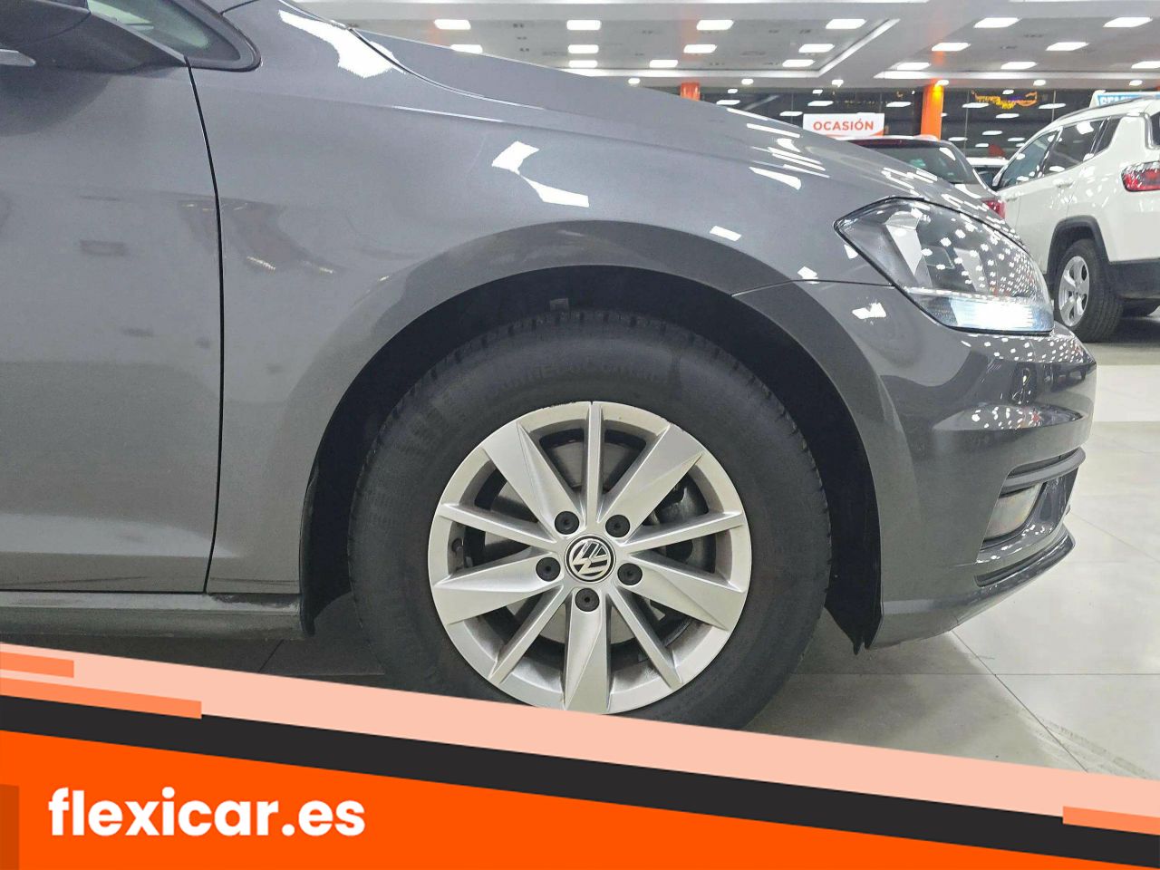 Foto Volkswagen Golf 8