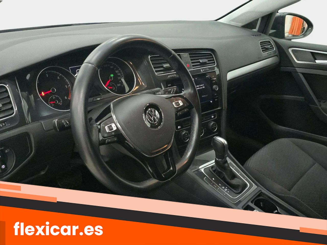 Foto Volkswagen Golf 9