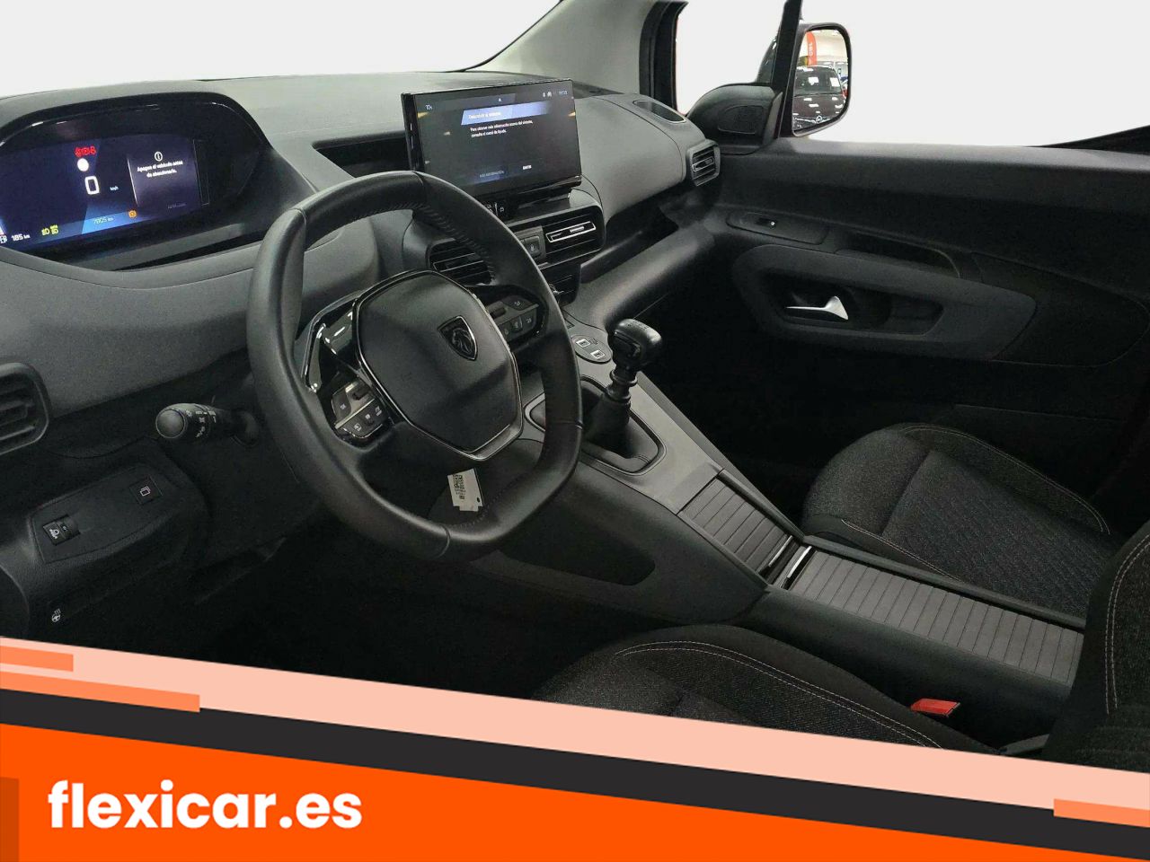 Foto Peugeot Rifter 9