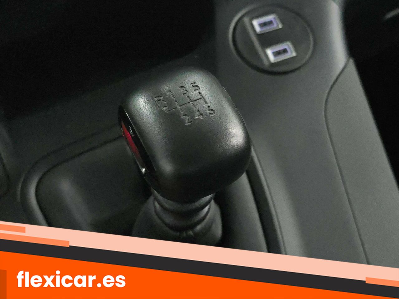 Foto Peugeot Rifter 17