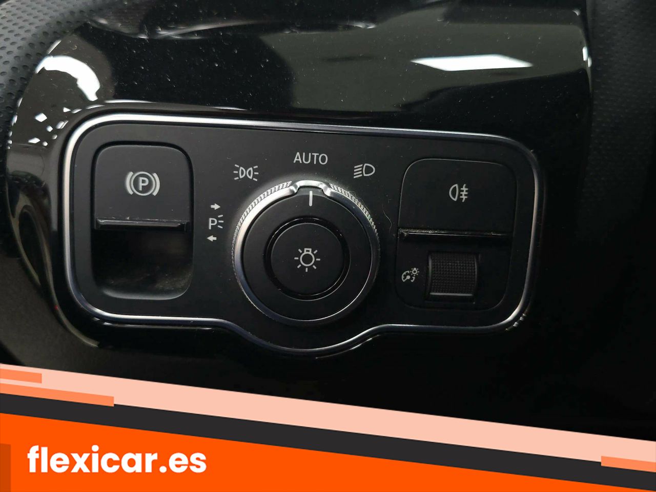 Foto Mercedes-Benz Clase CLA 17