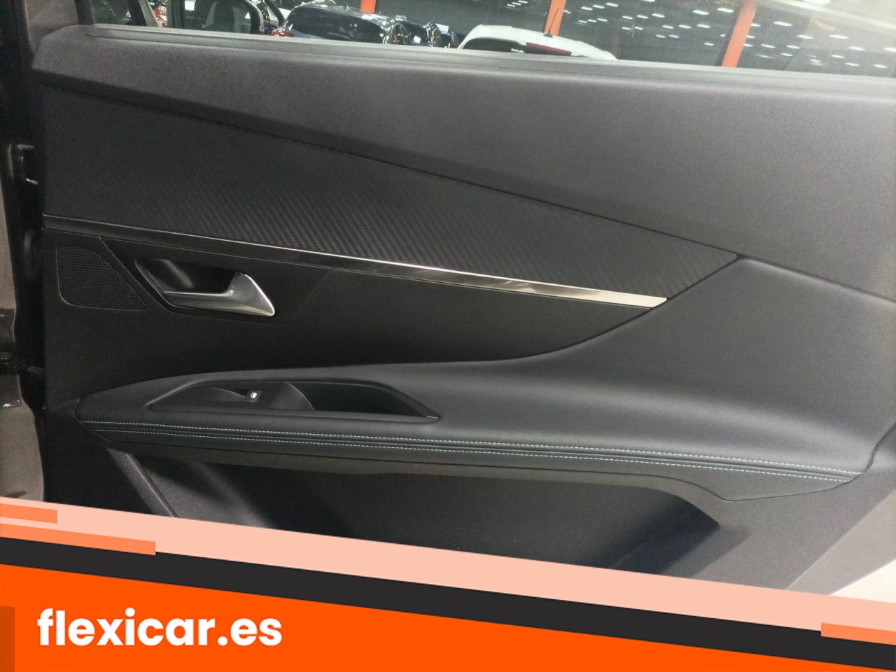 Foto Peugeot 5008 14