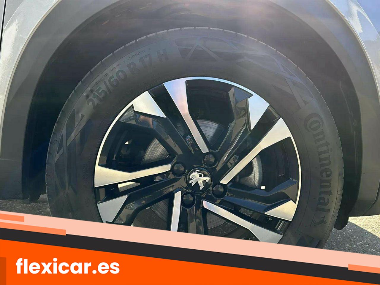 Foto Peugeot 2008 10
