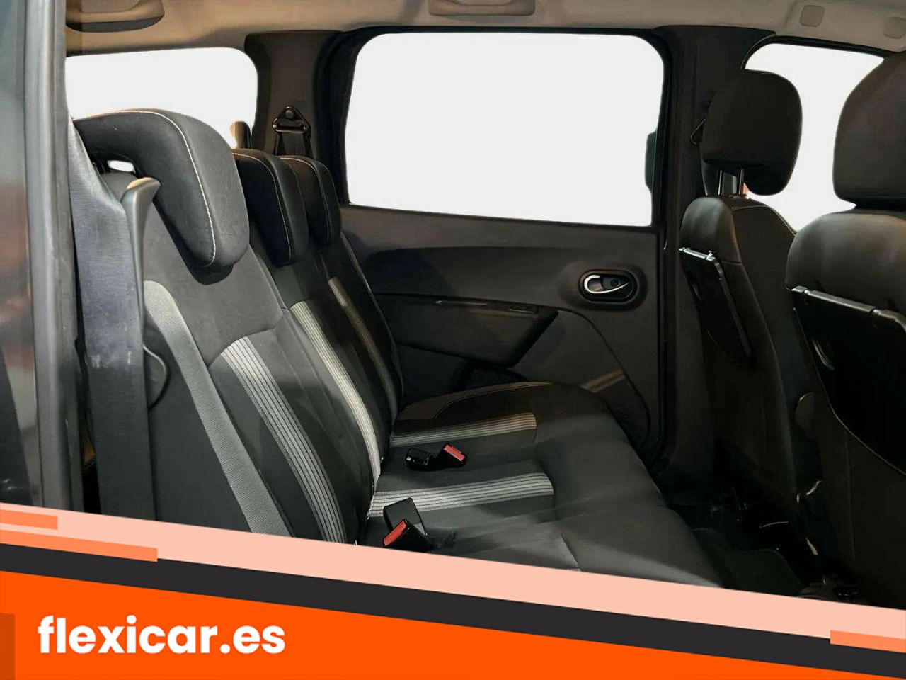 Foto Dacia Lodgy 14