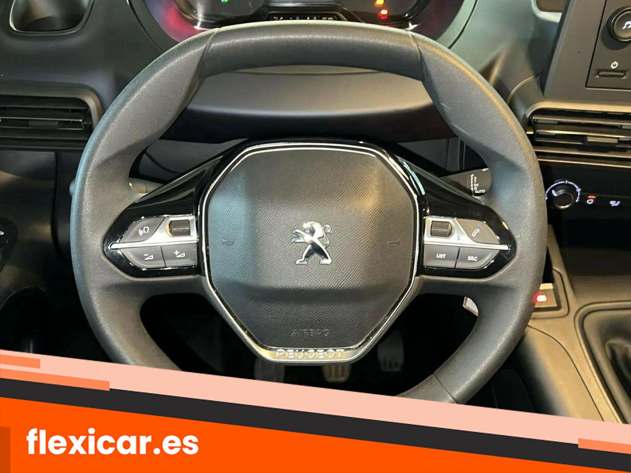 Foto Peugeot Rifter 19