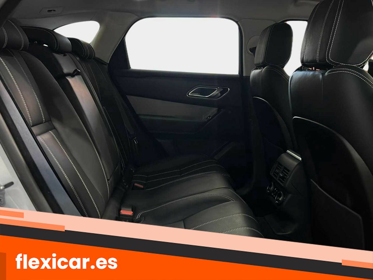 Foto Land-Rover Range Rover Velar 14