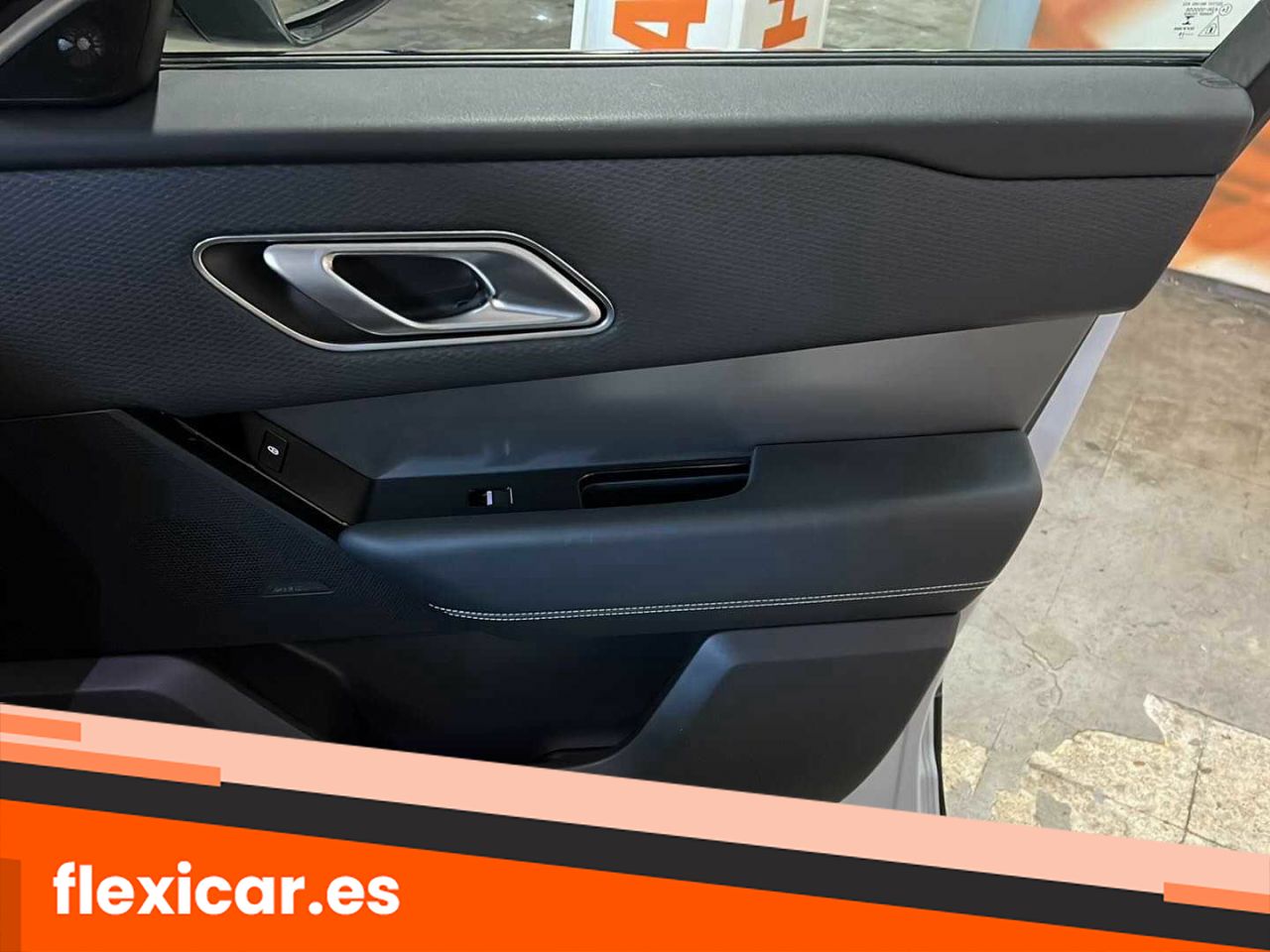 Foto Land-Rover Range Rover Velar 24
