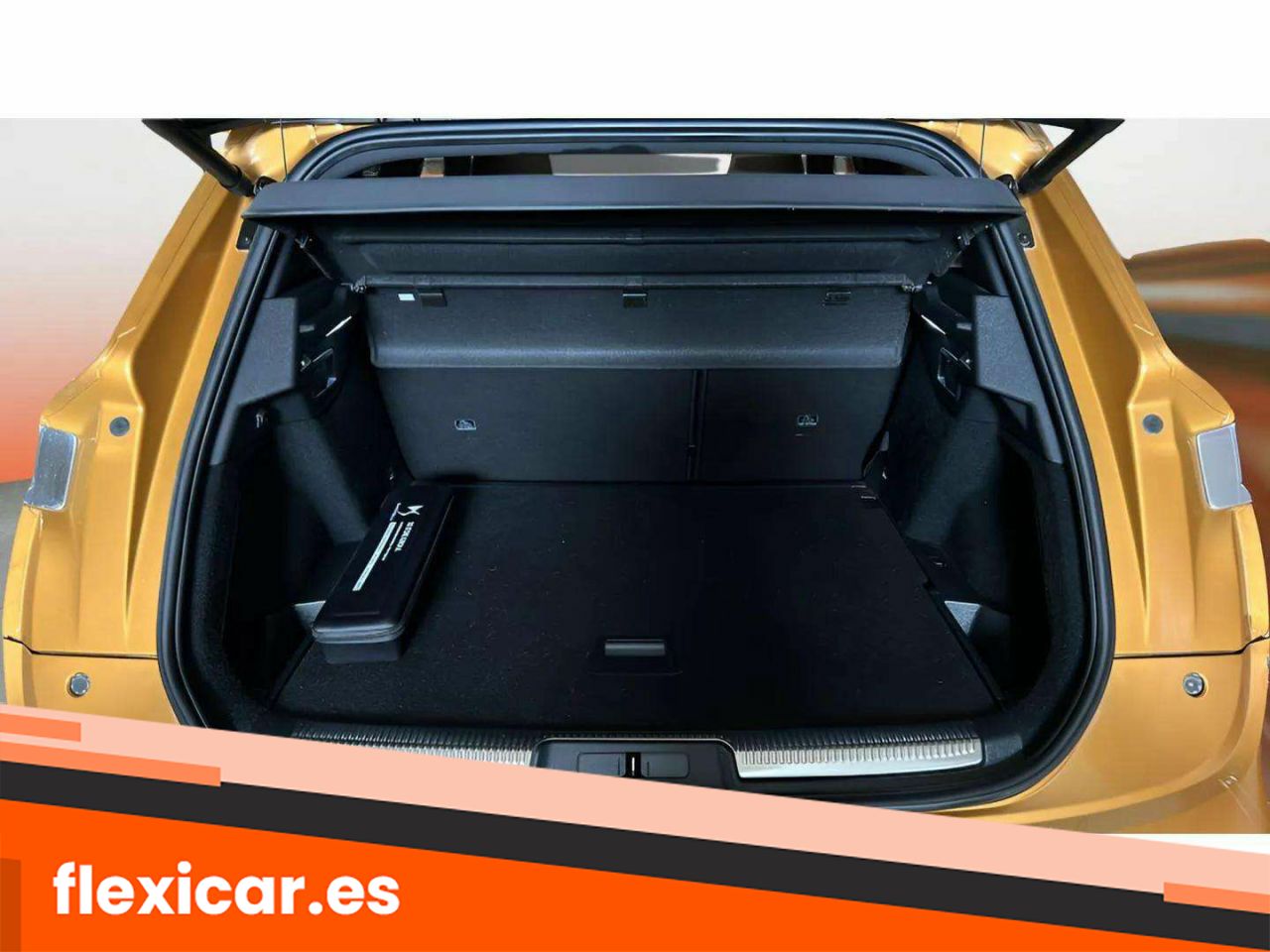 Foto DS Automobiles DS 7 9