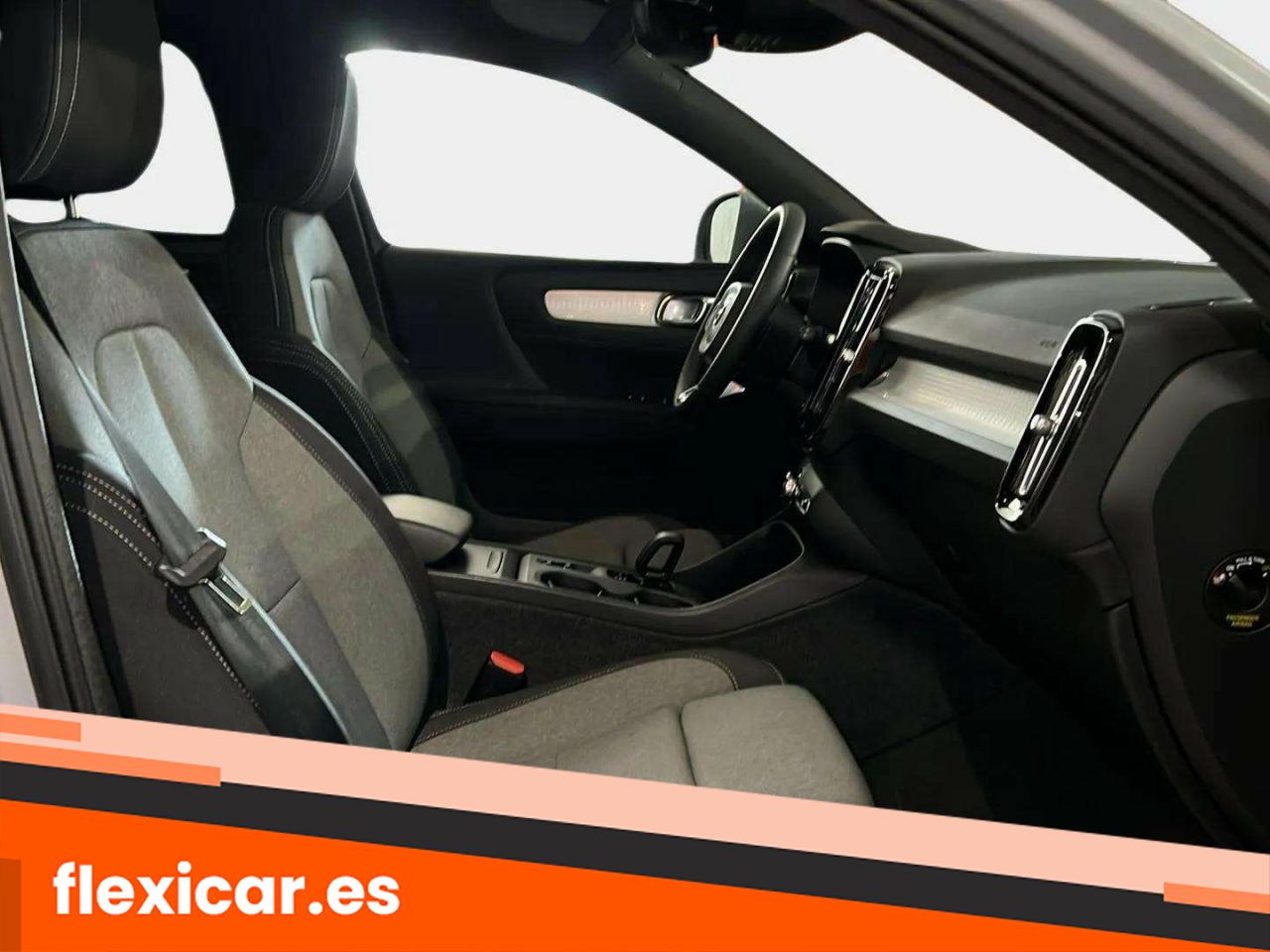 Foto Volvo XC40 12