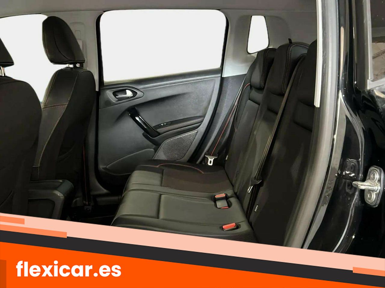 Foto Peugeot 2008 11