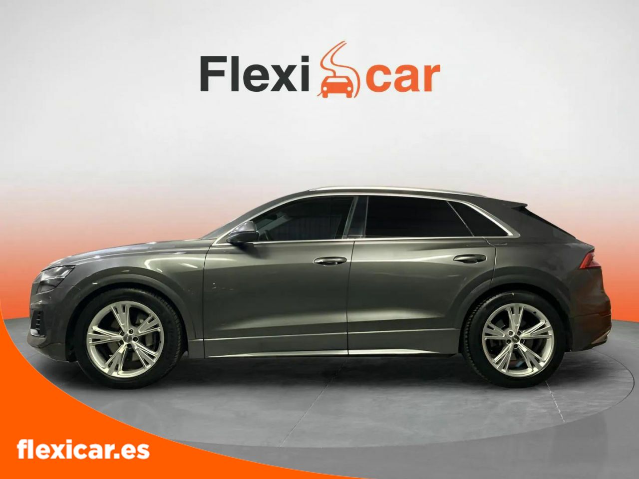 Foto Audi Q8 4