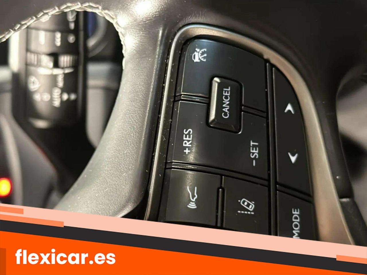 Foto Lexus UX 25