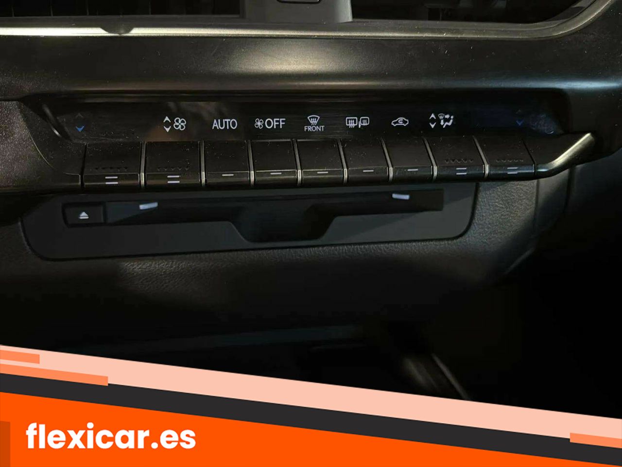 Foto Lexus UX 29