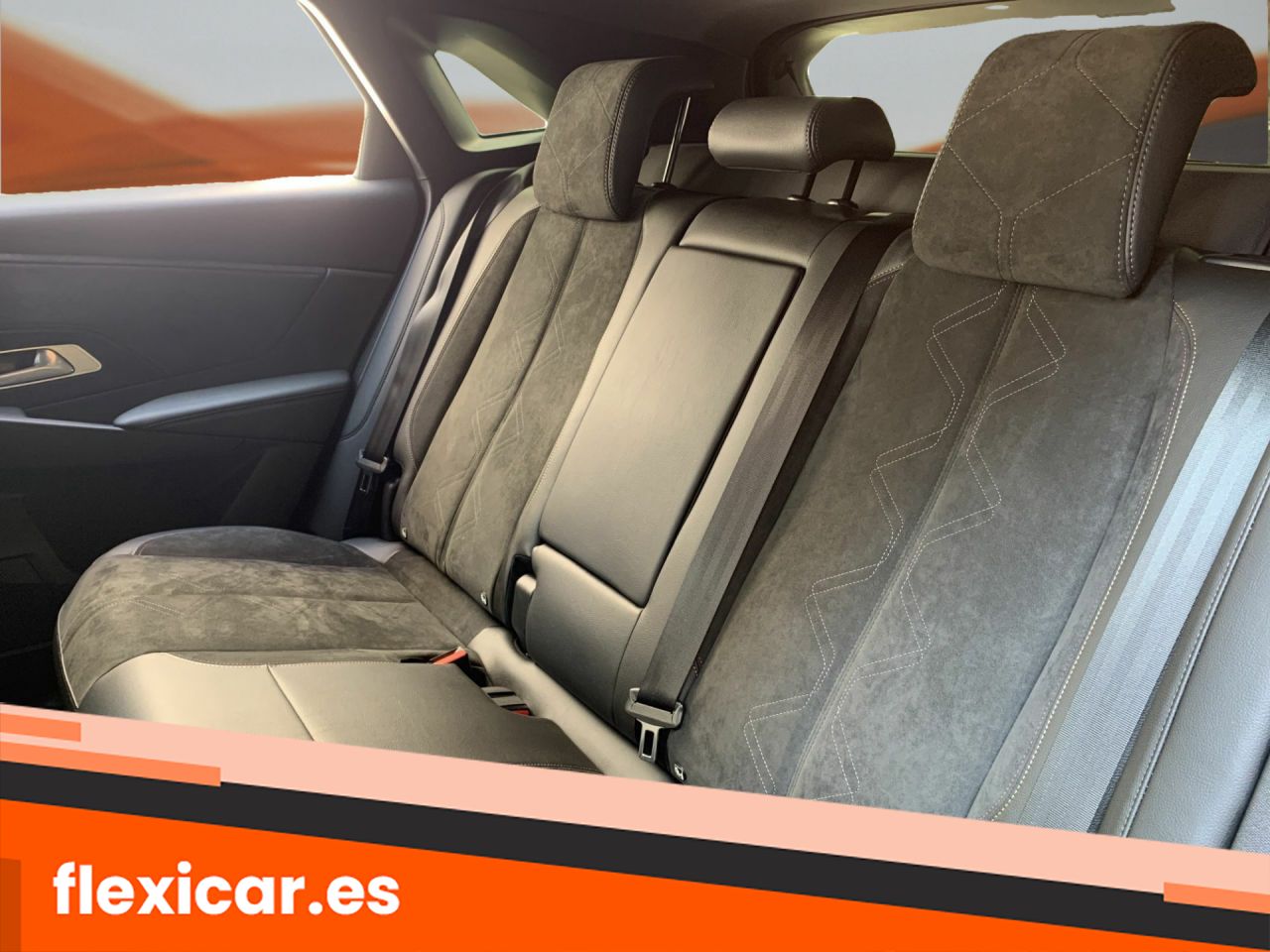 Foto DS Automobiles DS 7 14