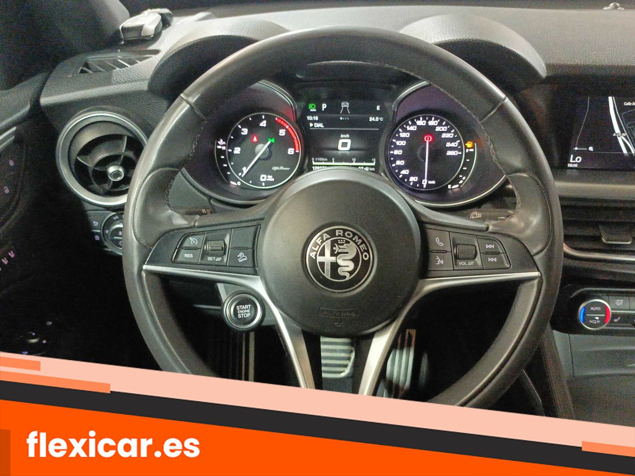 Foto Alfa Romeo Stelvio 12
