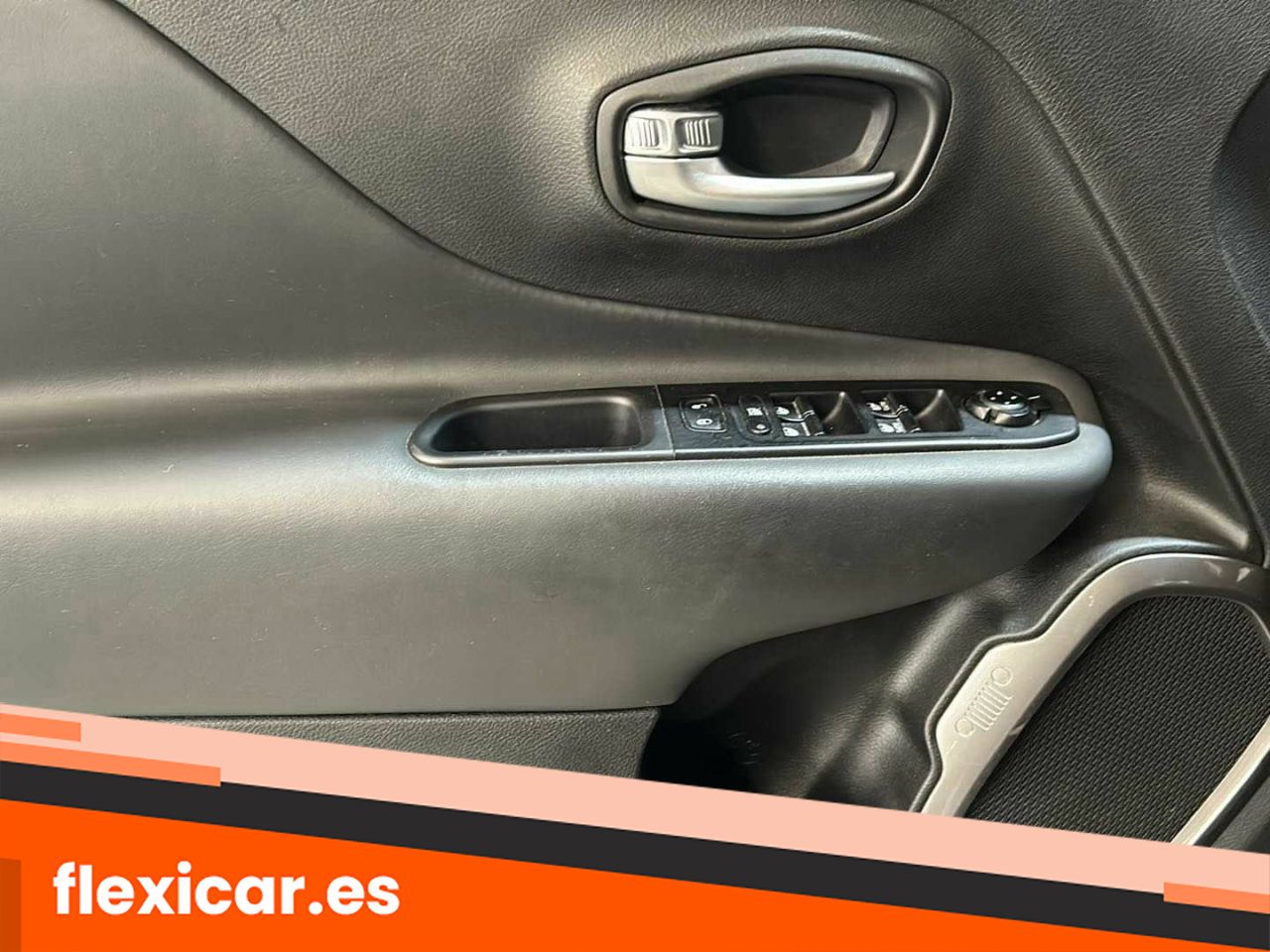 Foto Jeep Renegade 24