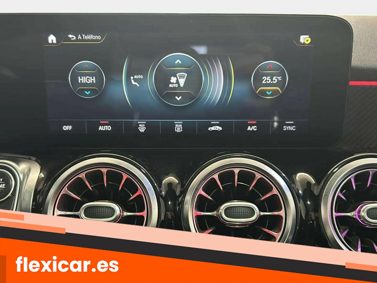 Foto Mercedes-Benz Clase GLB 18
