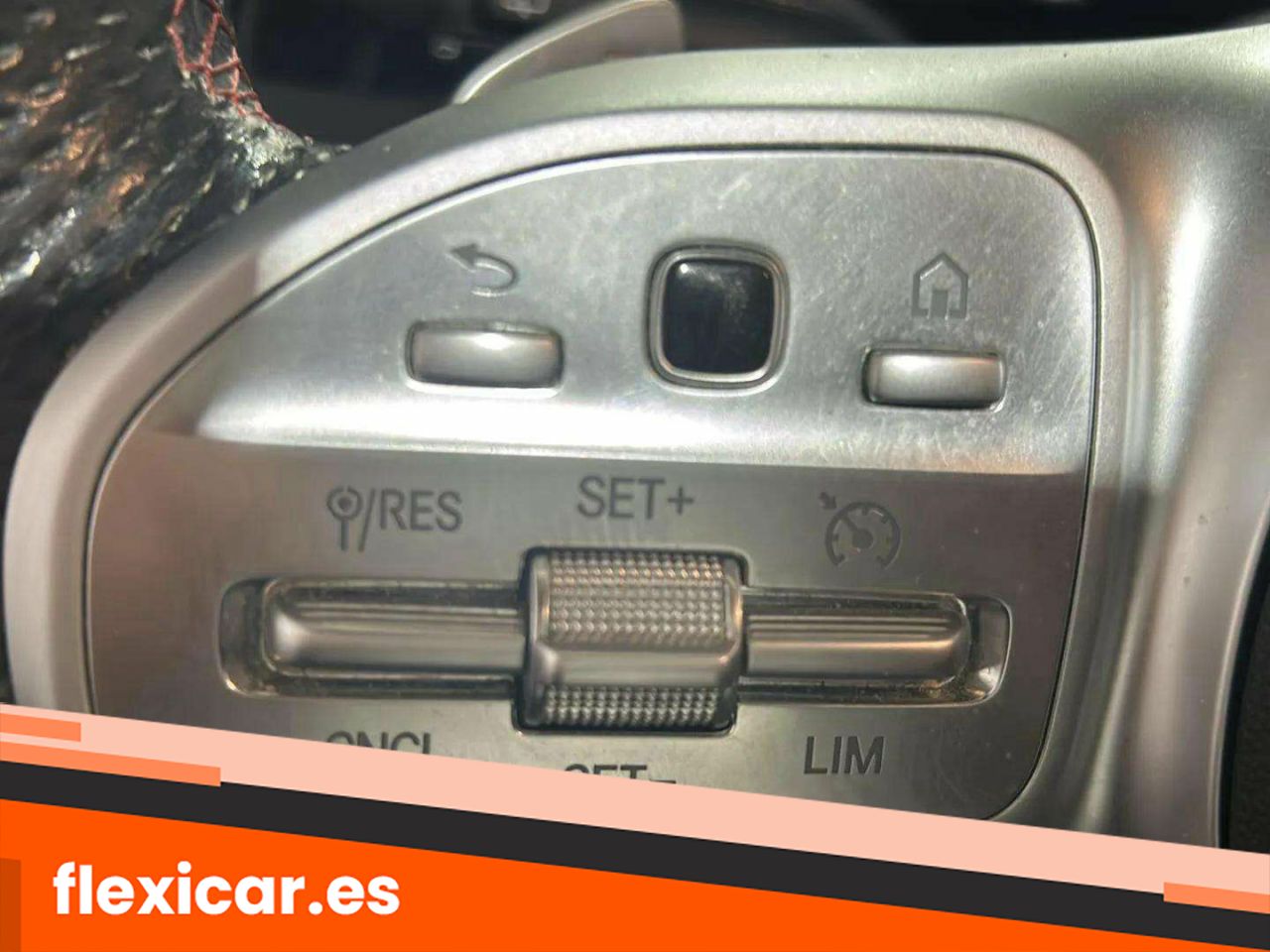 Foto Mercedes-Benz Clase GLB 23