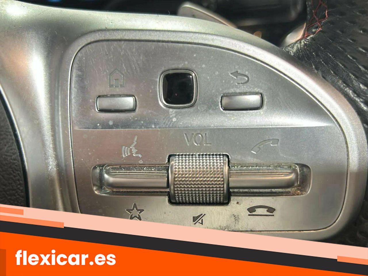 Foto Mercedes-Benz Clase GLB 24