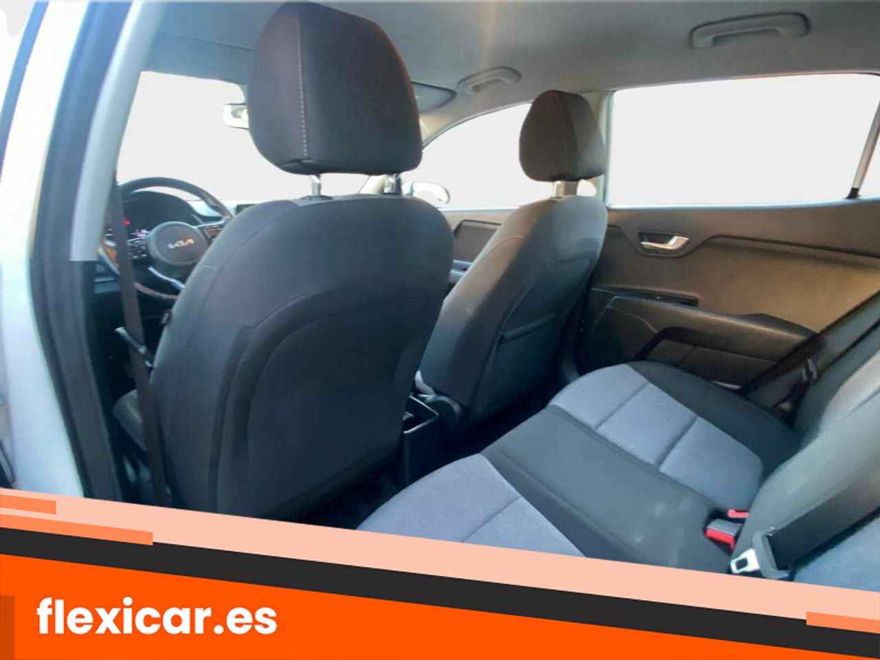 Foto Kia Stonic 34