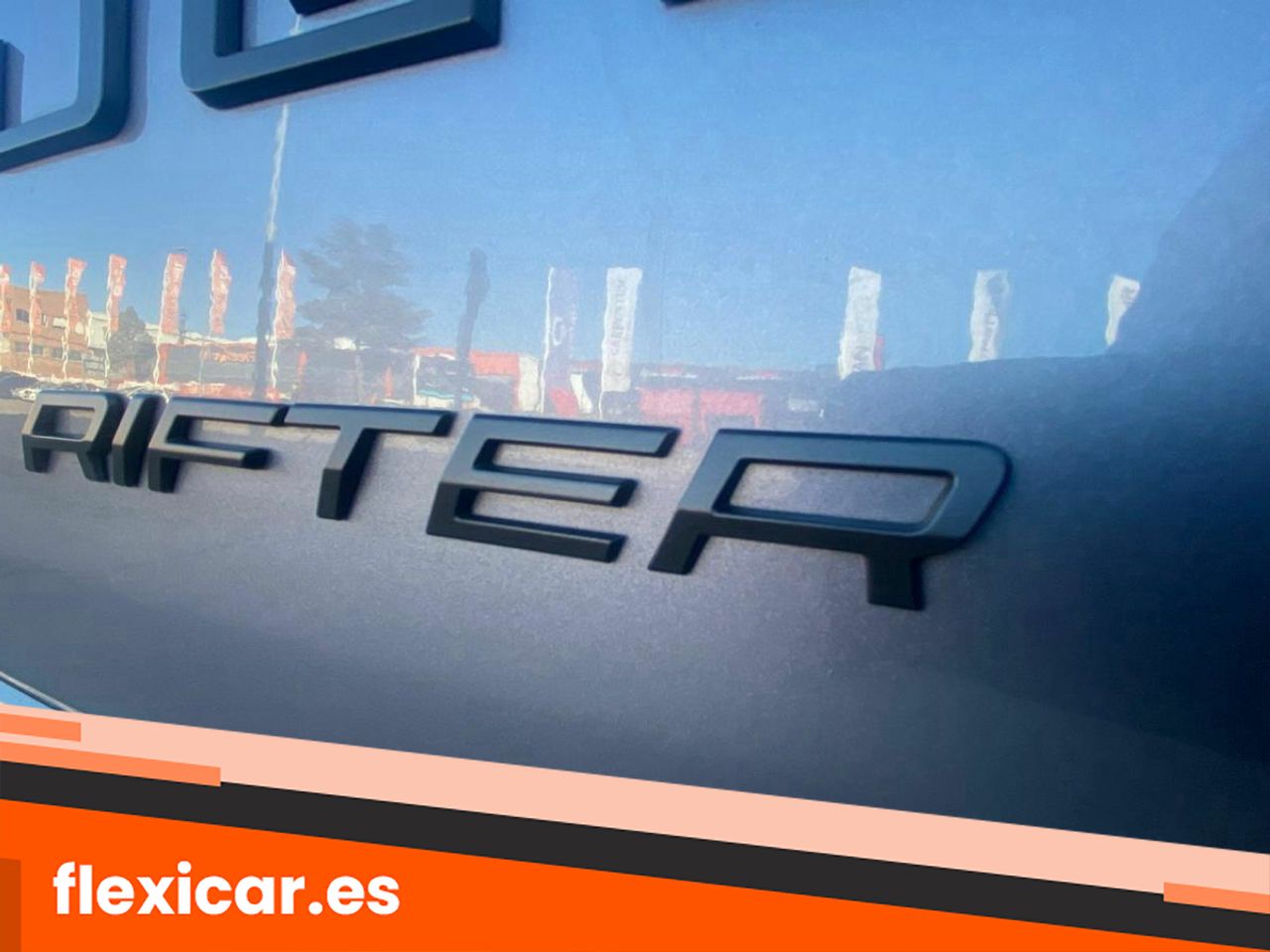 Foto Peugeot Rifter 10