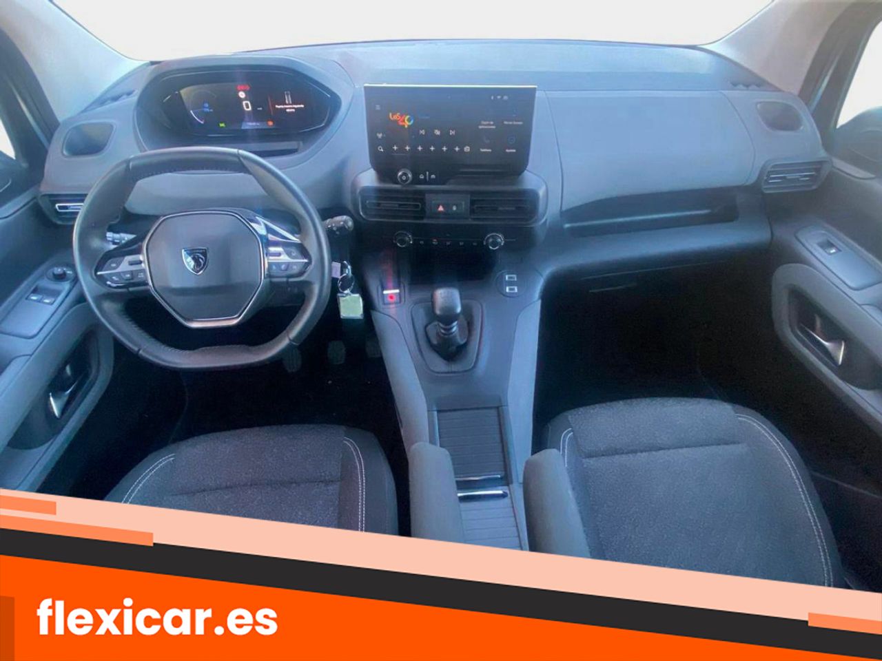 Foto Peugeot Rifter 13