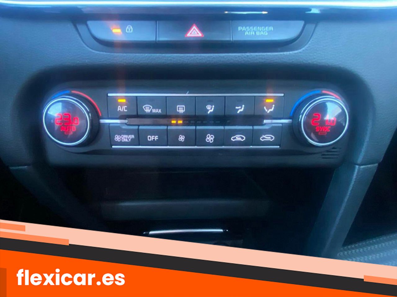 Foto Kia XCeed 23