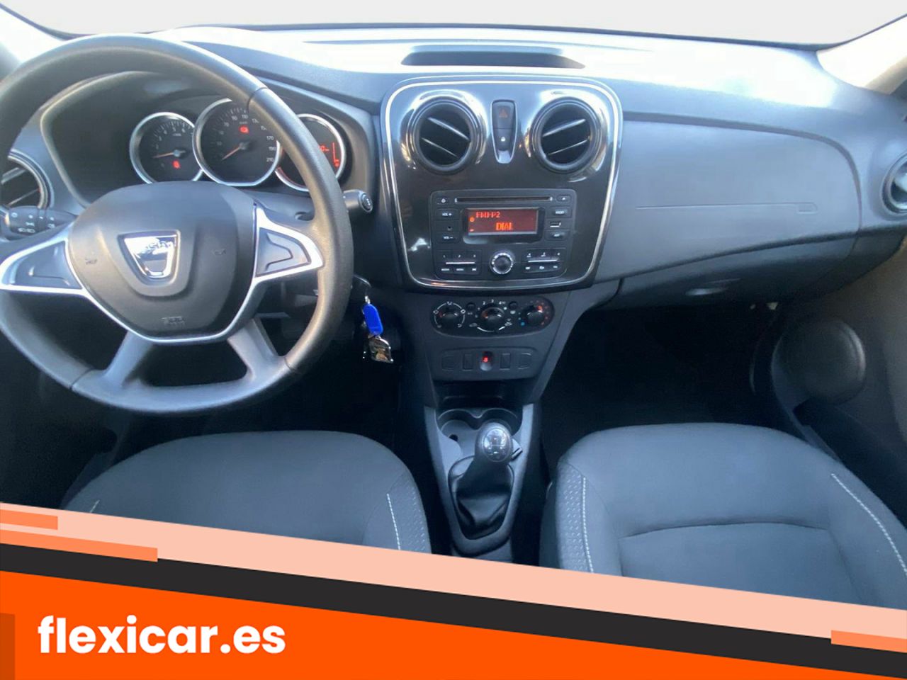 Foto Dacia Sandero 12