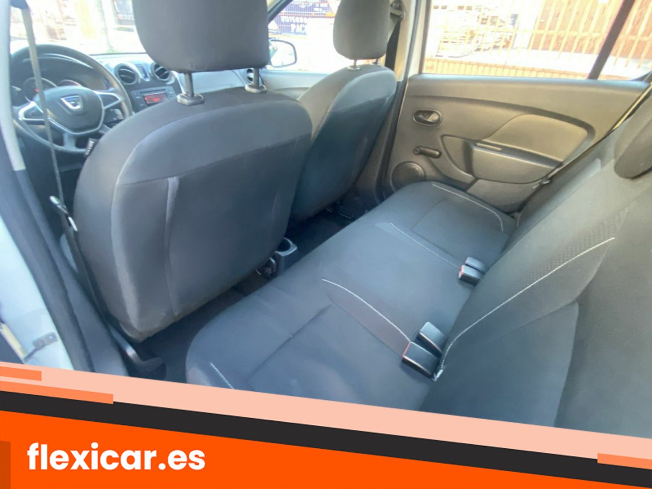 Foto Dacia Sandero 19