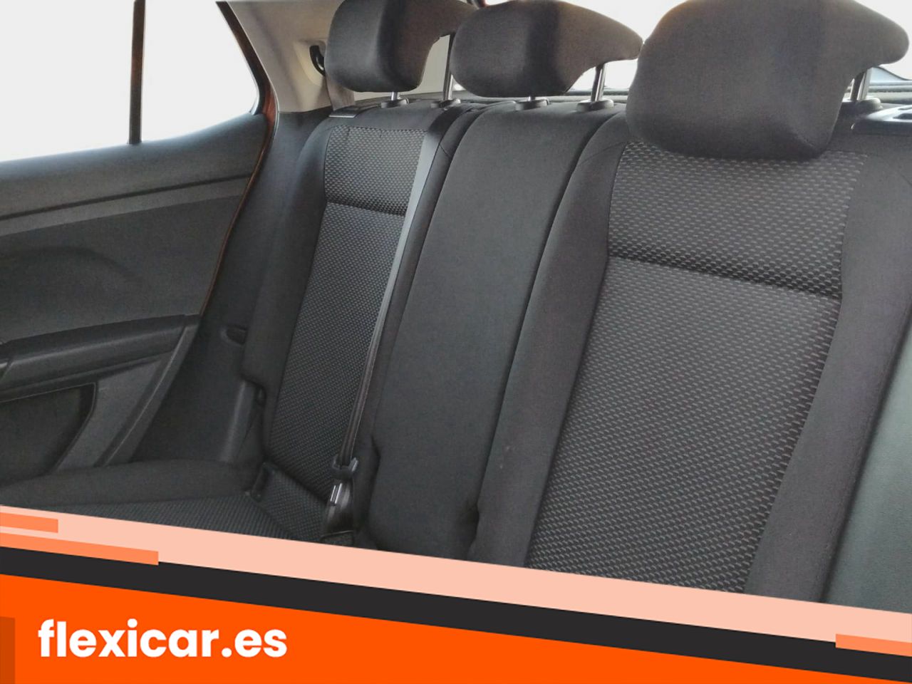 Foto Volkswagen T-Cross 28