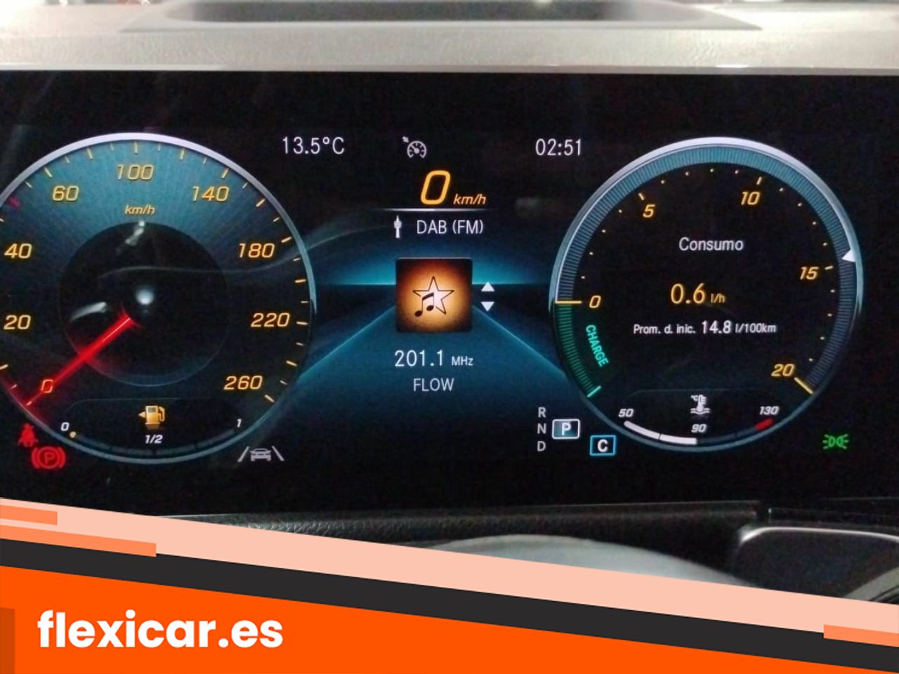 Foto Mercedes-Benz Clase GLB 18