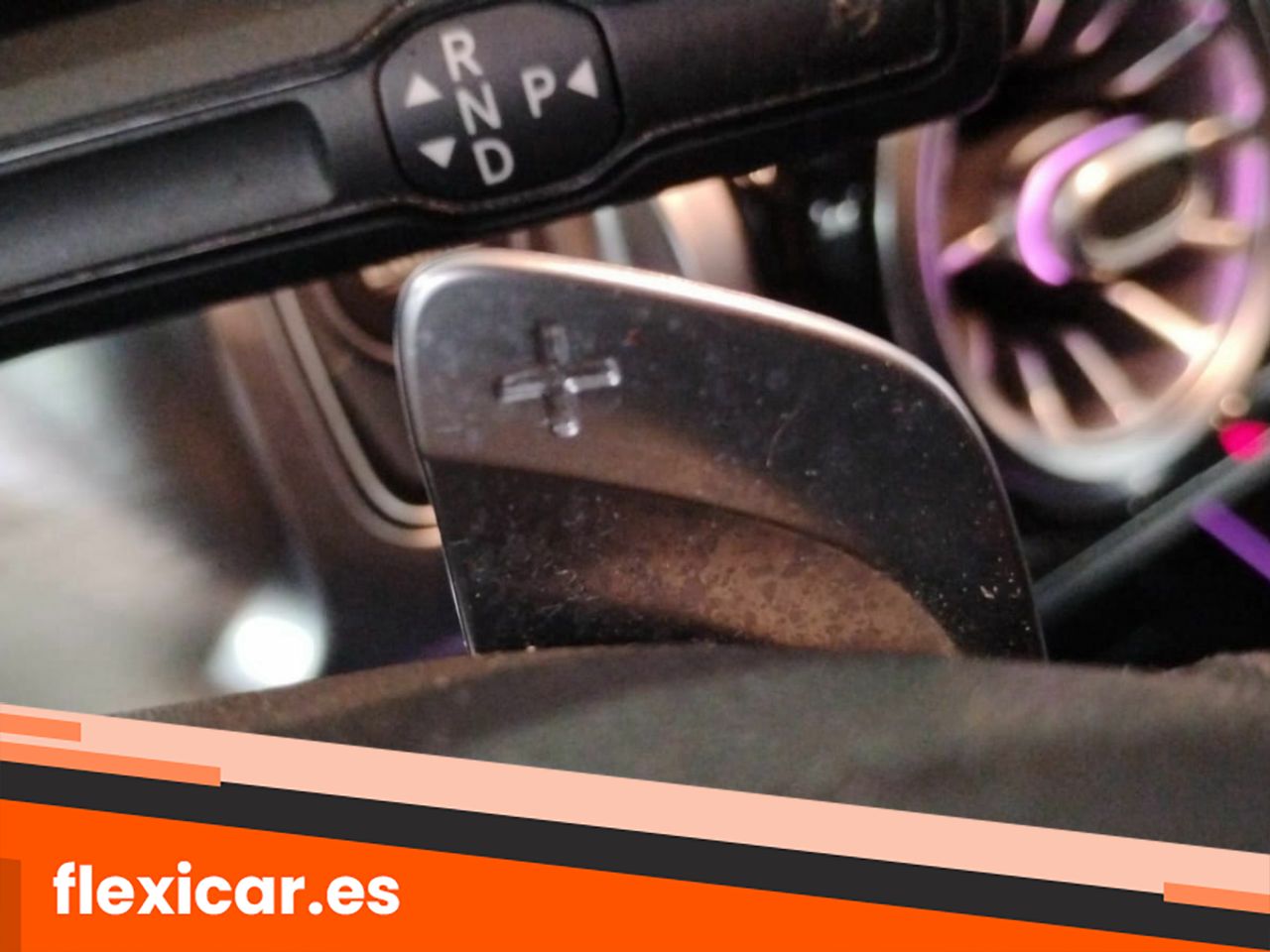 Foto Mercedes-Benz Clase GLB 29