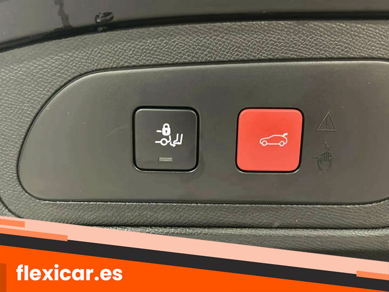 Foto DS Automobiles DS 7 31
