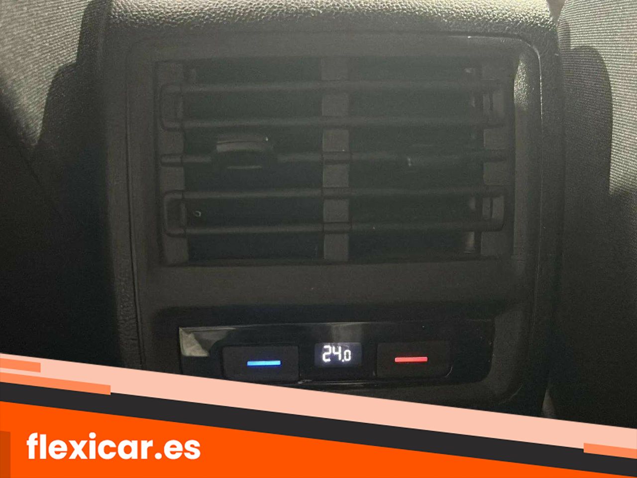 Foto Volkswagen Golf 30
